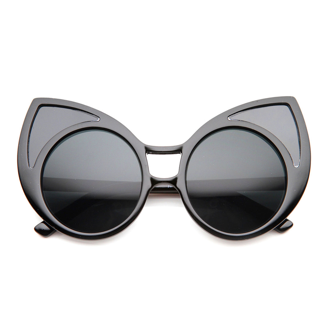 Womens High Fashion Oversized Window Lens Round Cat Eye Sunglasses 9766 Image 1