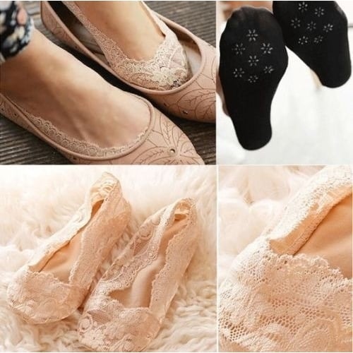 2 Pairs Lace Ankle Socks Beige and Black Image 2