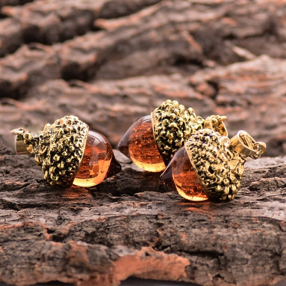 Gold Acorn Amber Necklace Image 3