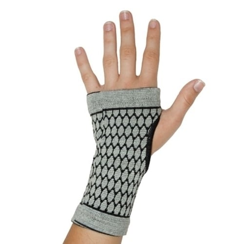 Self-Warming Carpal Support for Natural Relief Image 2