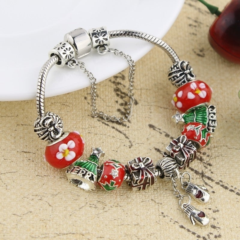 Christmas Charm Bracelet Mittens Image 3