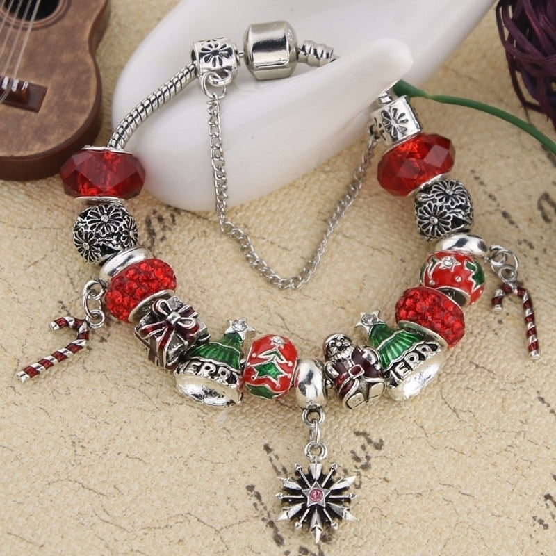 Christmas Charm Bracelet Snowflake Image 3