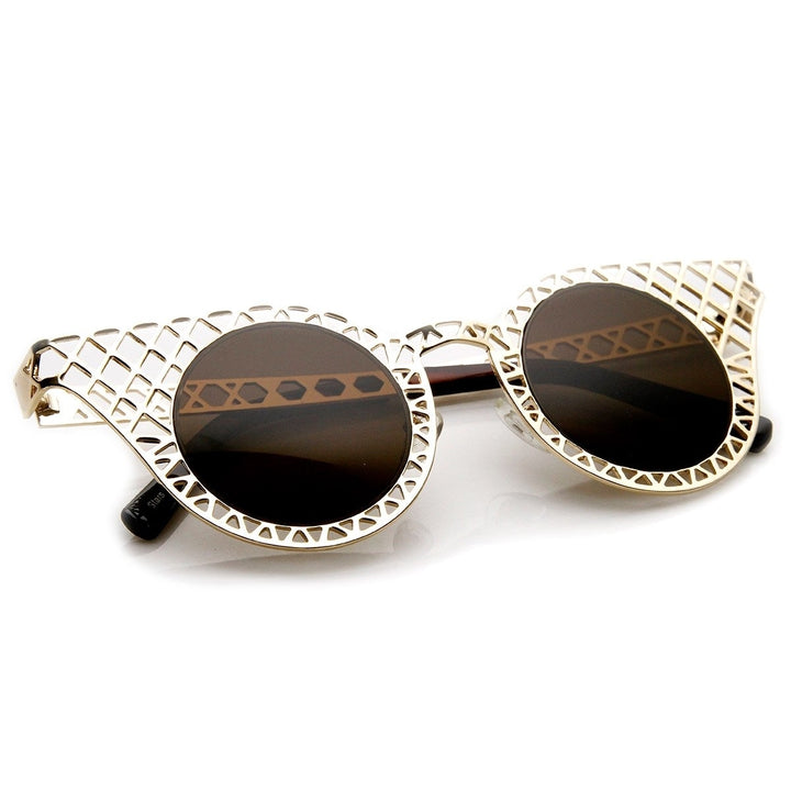 High Fashion Metal Criss Cross Cut Out Cat Eye Sunglasses Image 4