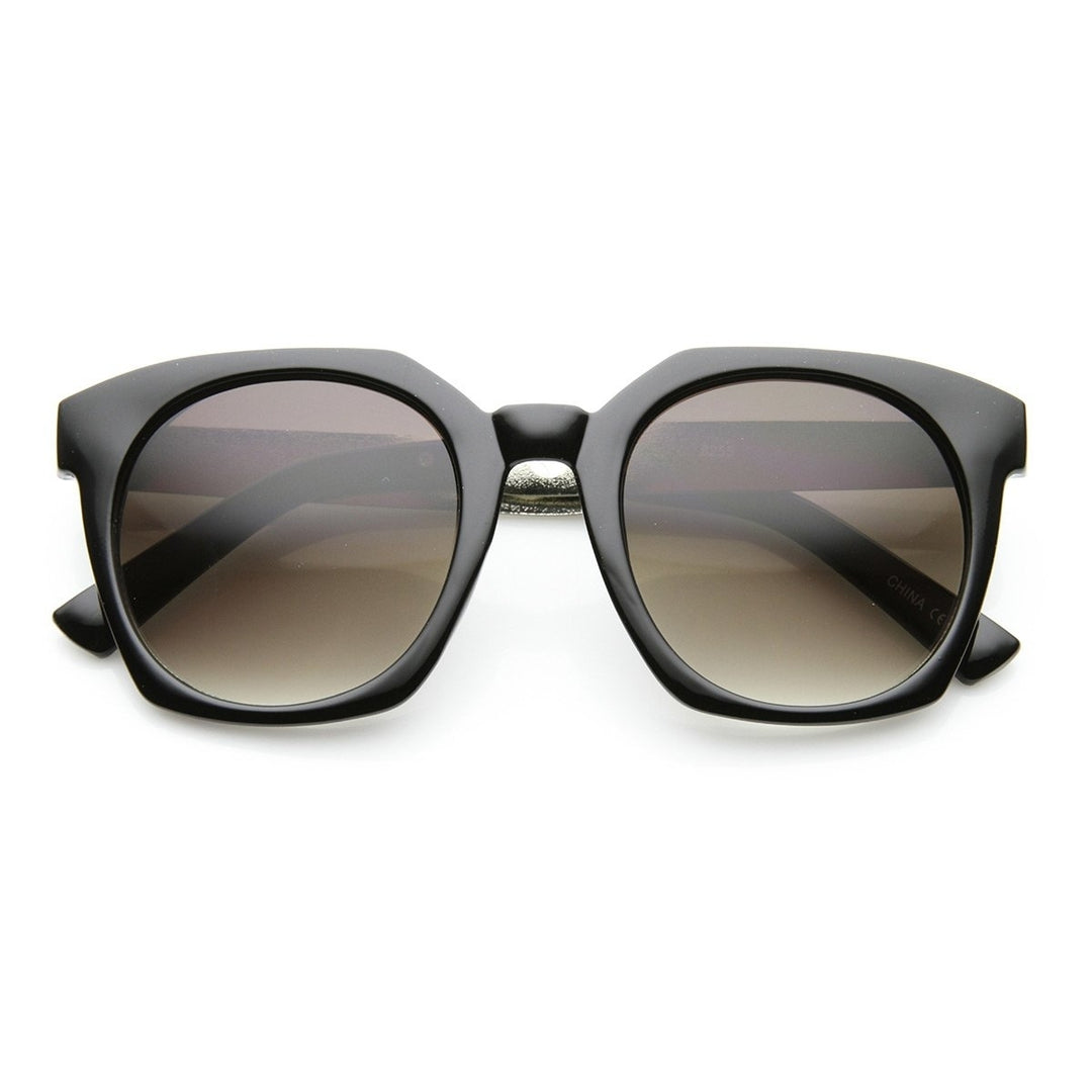 High Fashion Metal Temple Square Frame Womens Cat Eye Sunglasses Image 2