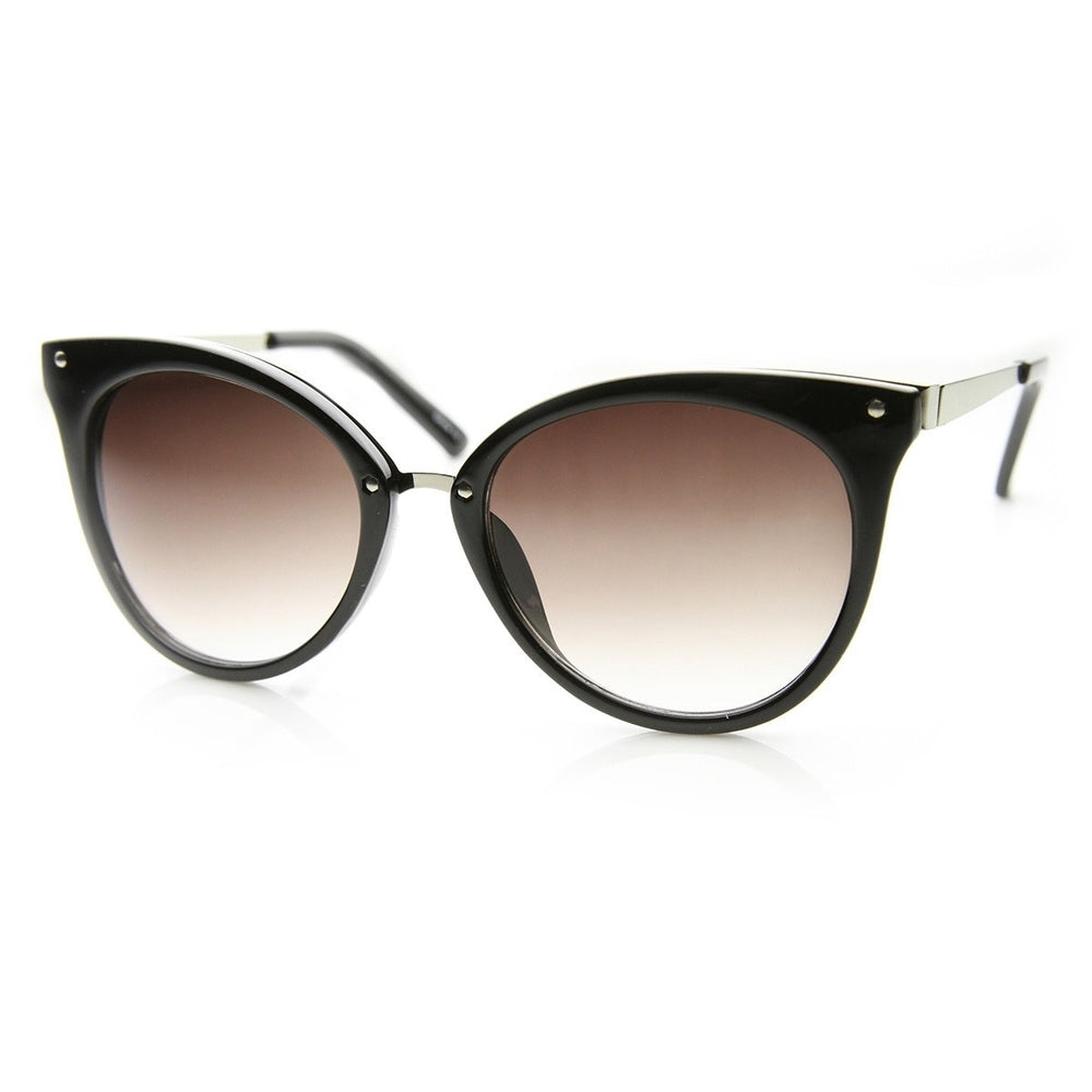Medium Pointed Horn Rimmed Cat Eye Sunglasses with Studs Image 2