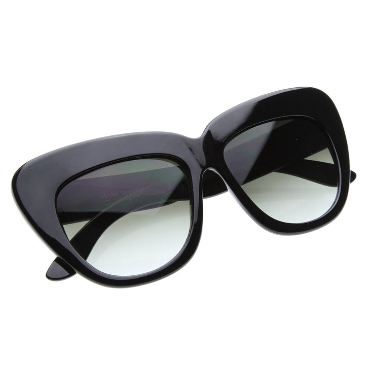 Oversized High Fashion Designer Inspired Bold Cat Eye Sunglasses Cateyes Image 4