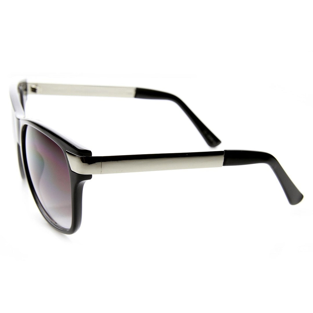 Premium High Fashion Metal Temple Mod Horn Rimmed Sunglasses Image 3