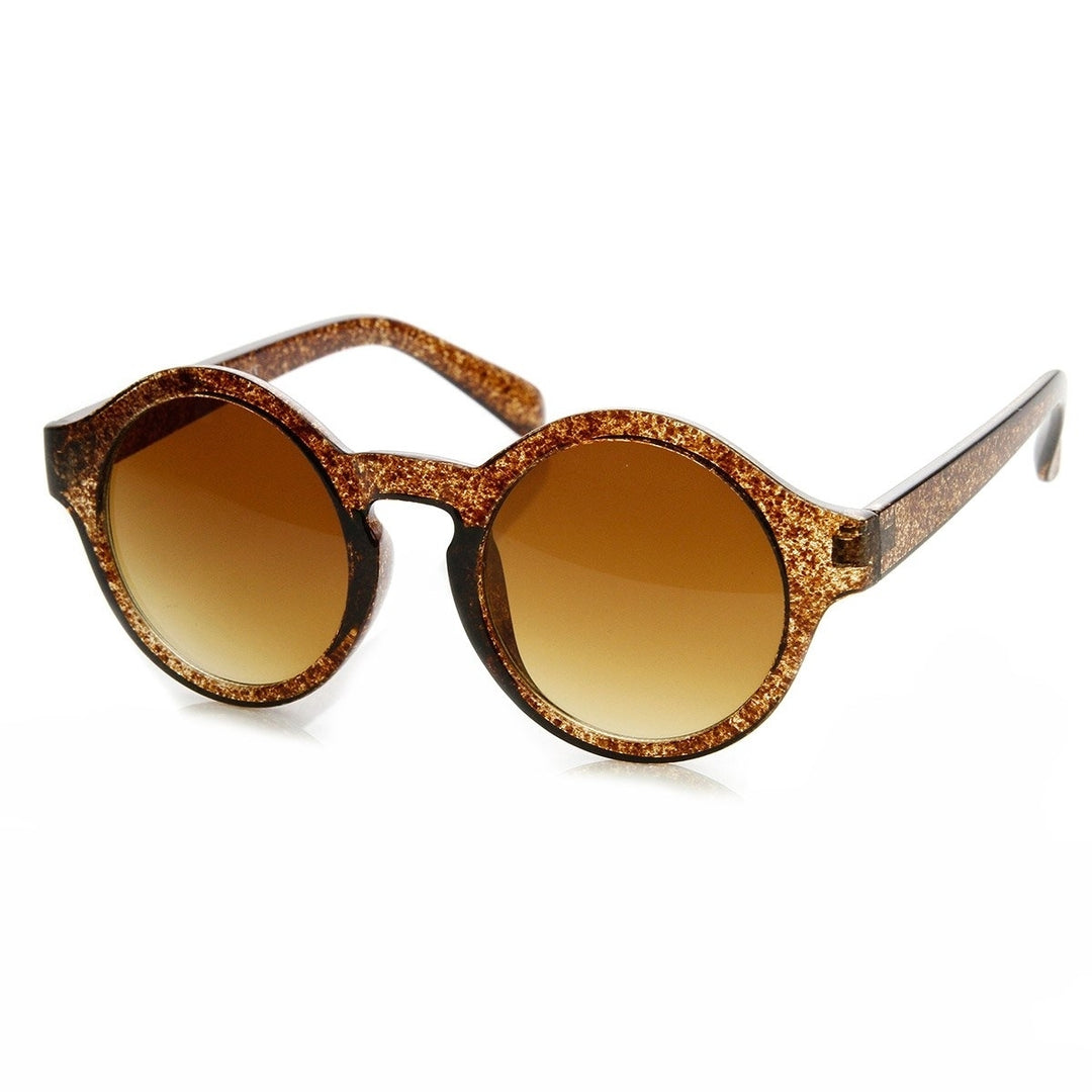 Retro Bold Frame Keyhole Bridge P3 Frame Round Sunglasses Image 2