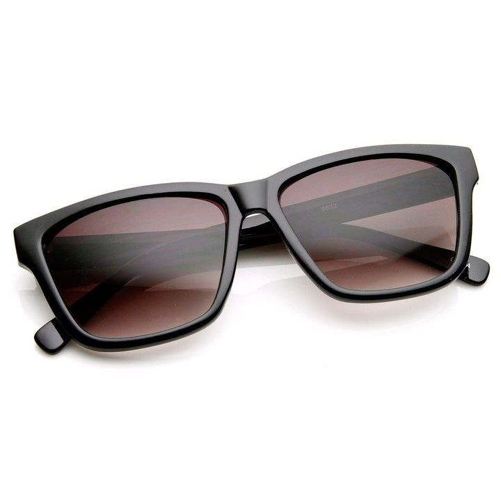Retro Fashion Modified Squared Frame Horn Rimmed Sunglasses Image 4
