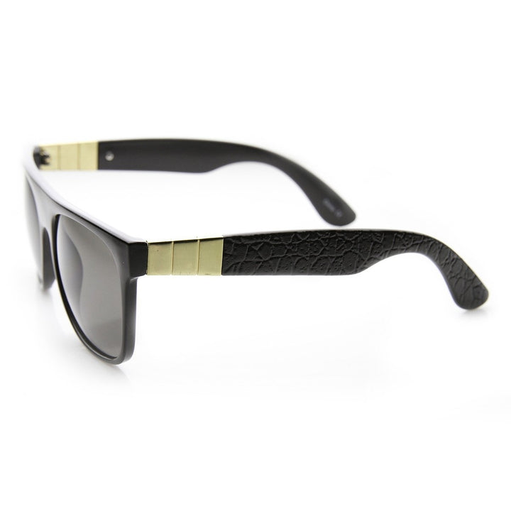 Retro Metal Accent Faux Leather Temple Flat Top Sunglasses Image 3