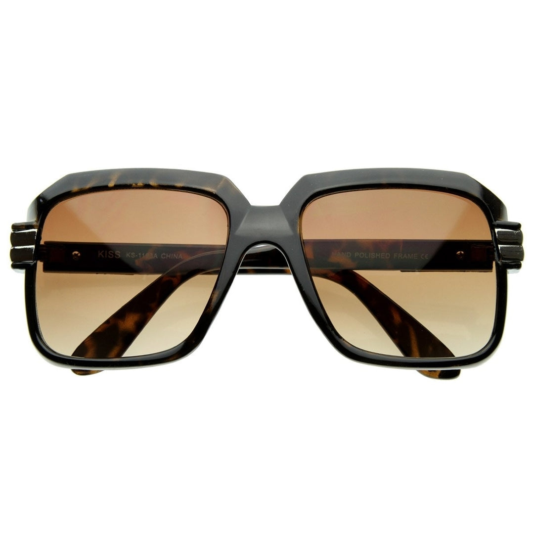 Vintage Inspired Bold Thick Frame Square Frame Sunglasses Image 1