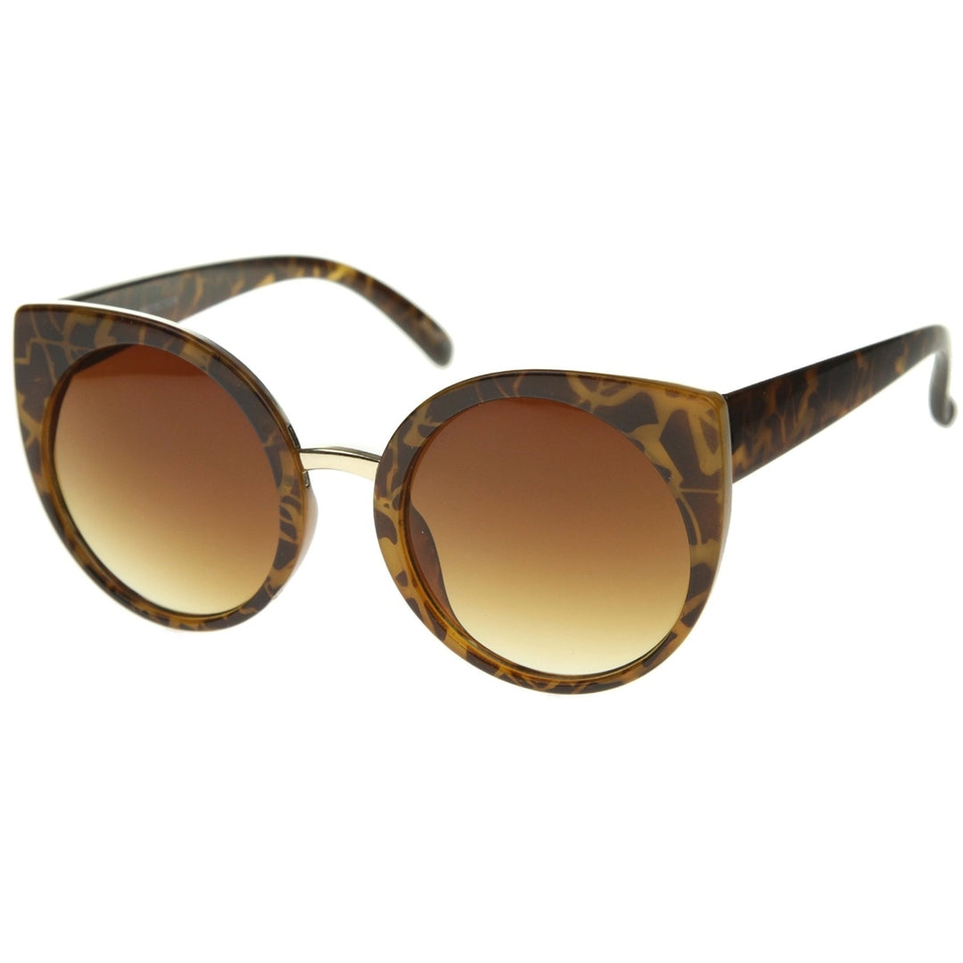 Womens High Fashion Oversize Round Lens Cat Eye Sunglasses 55mm Image 2