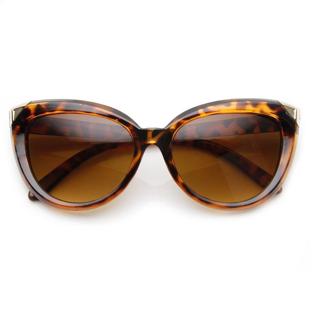Womens Fashion Metal Tip Oversized Cat Eye Sunglasses Image 2