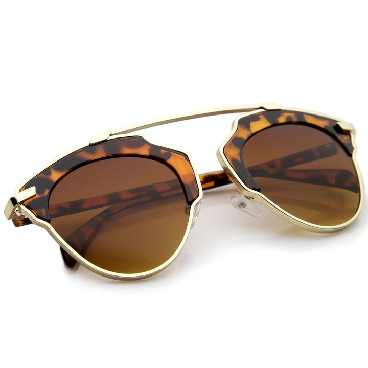 High Fashion Two-Toned Pantos Crossbar Tinted Lens Aviator Sunglasses 52mm Image 4