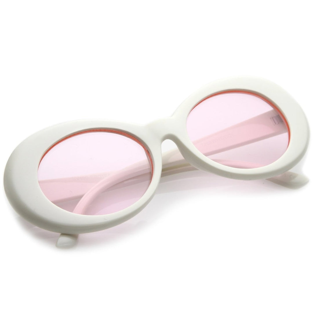 Retro White Oval Sunglasses With Tapered Arms Colored Round Lens 51mm Image 4