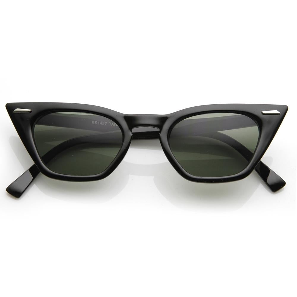 Vintage Inspired Womens Fashion Small Cateye Sunglasses w/ Key Hole Bridge Image 4