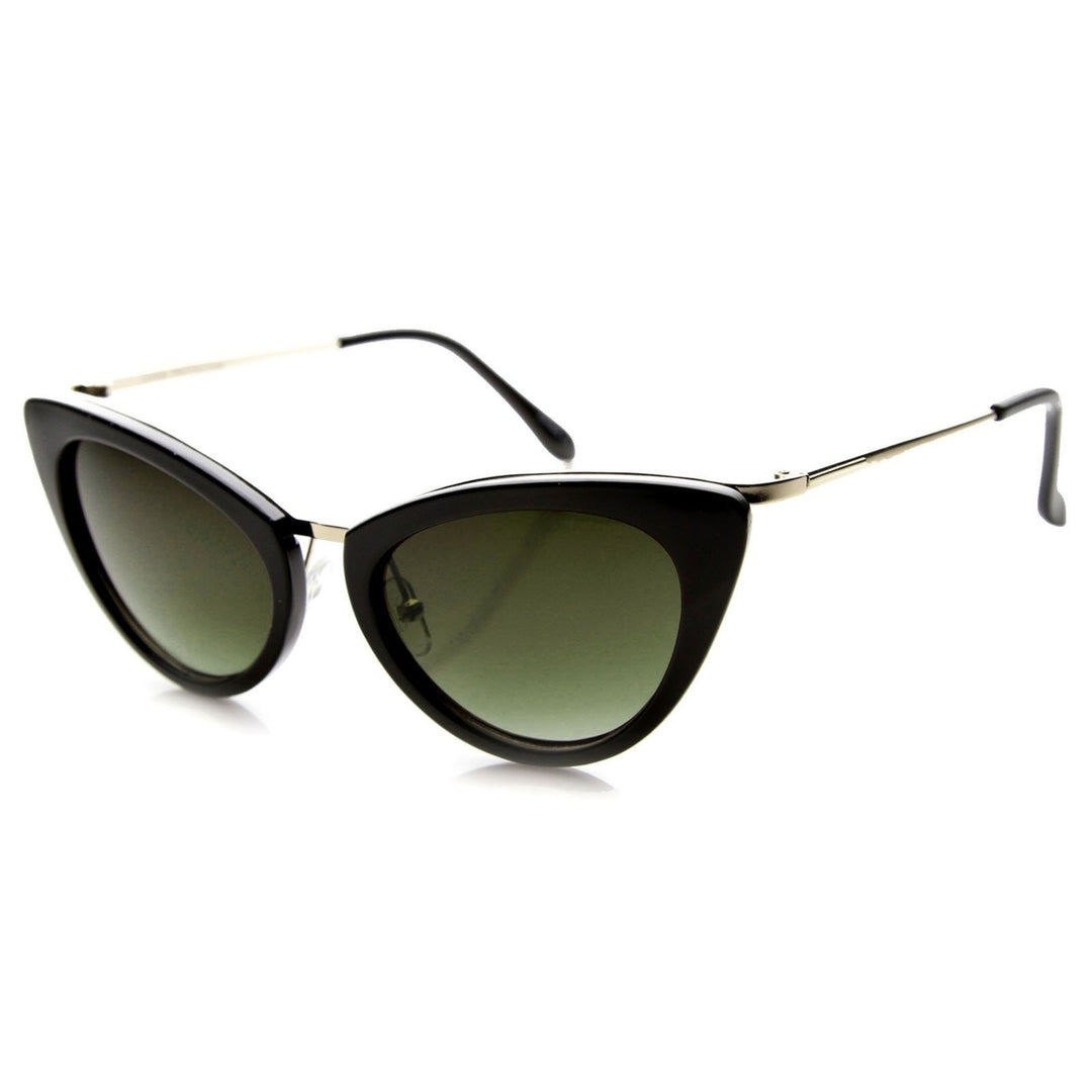Womens Classic Oval Shape Metal Temple Mod Fashion Cat Eye Sunglasses Image 3