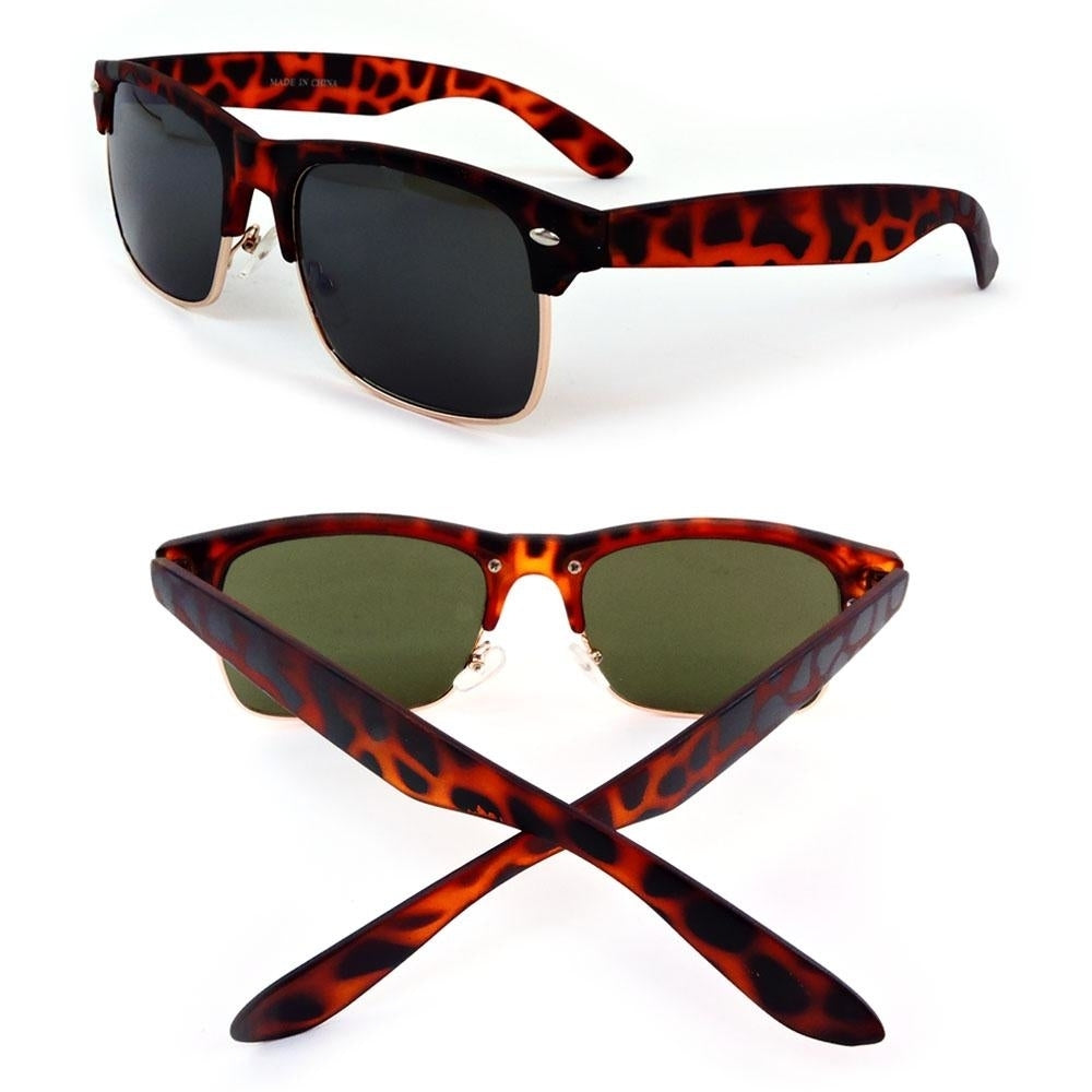 Retro Style Large Rectangle Frame Man or Womens Sunglasses Image 3