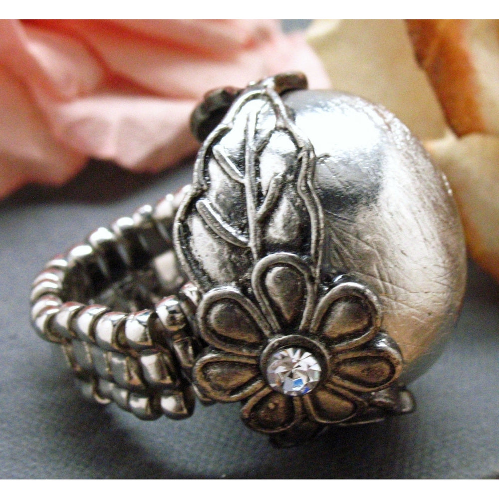 Classic Silver Bloom Stretch Ring Sparkling Silver Toned Blooming Tiny Blossom Crystals Ring Image 2