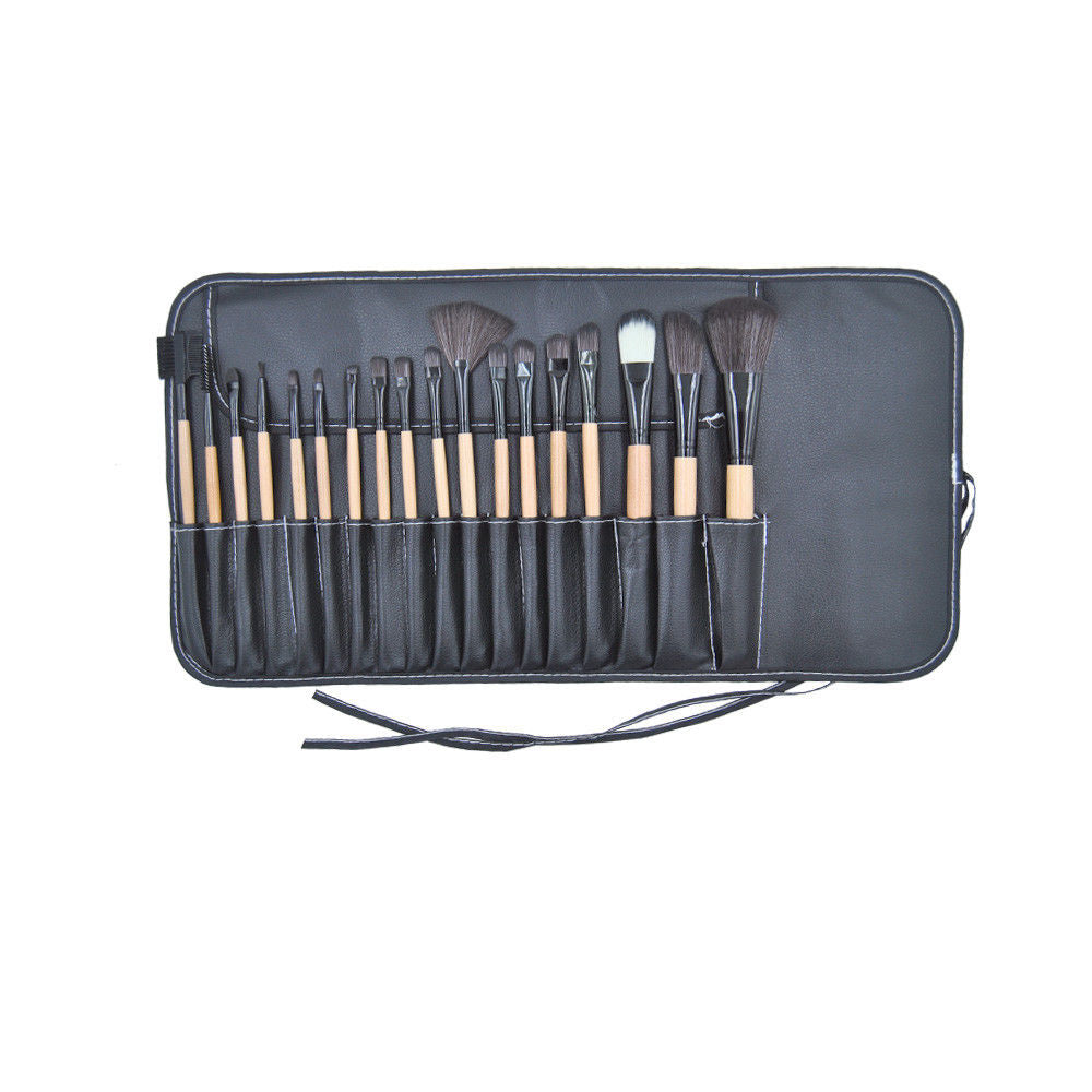 18-Piece Premium Makeup Brush Set Image 1