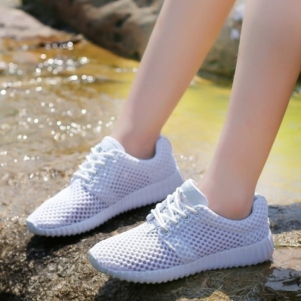 Womens Light Weight Go Easy Mesh Walking Shoes Casual Image 1