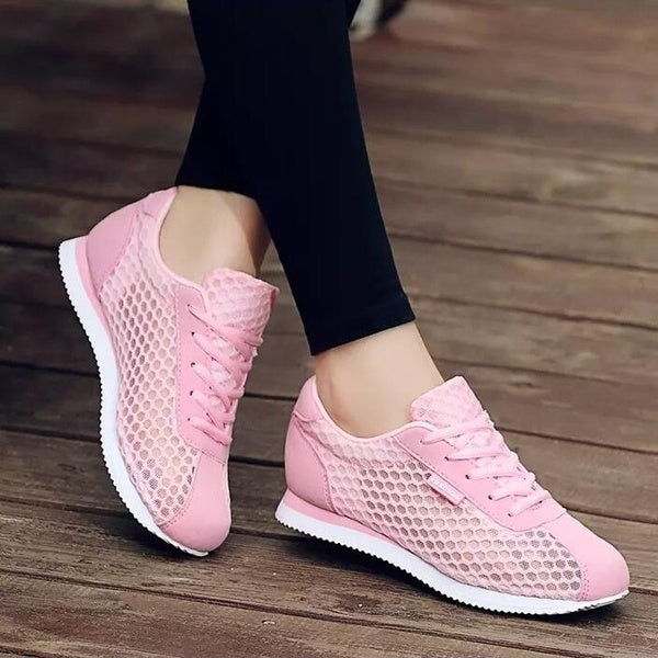 Casual Women Lightweight Breathable Sneakers Mesh Lace-up Image 1