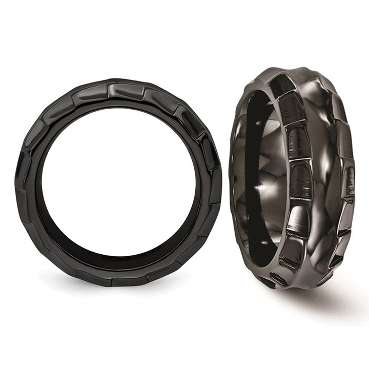 Mens or Ladies Black Titanium Faceted Edge Wedding Band Ring (8mm) Image 3