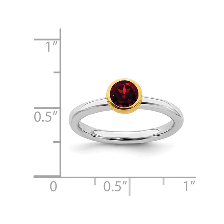3/5 Carat (ctw) Solitaire Garnet Ring in Sterling Silver with Yellow Accent Image 2