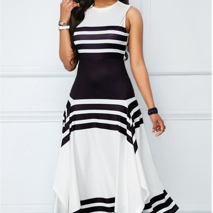 Round Collar Sleeveless Stripe Maxi Dress Image 1