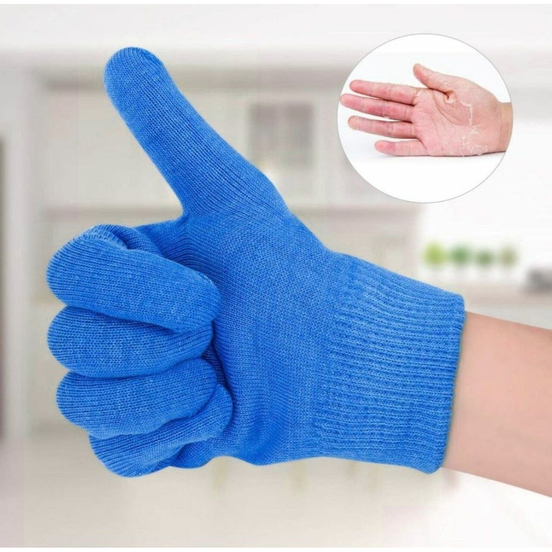 Miss Spa Gel-Infused Reusable Spa Treatment Moisturizing Gloves with Jojoba Oil Image 3