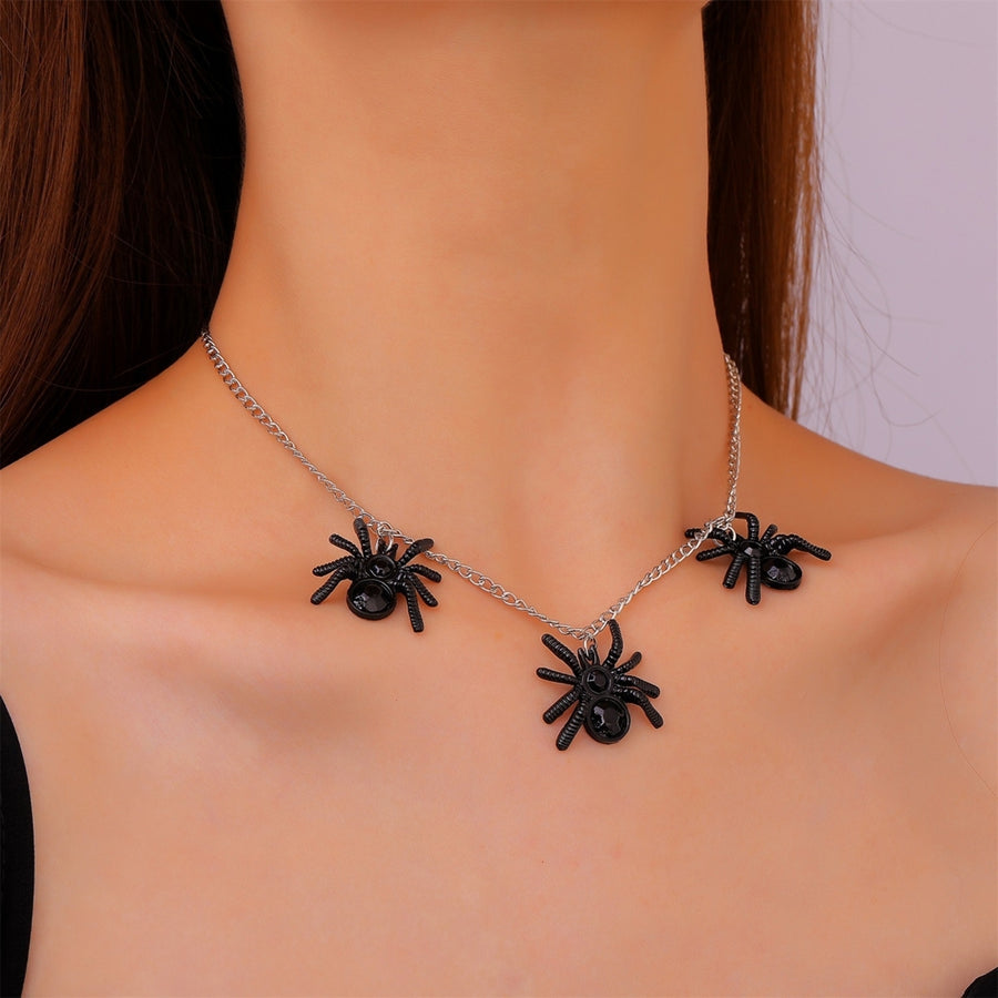 Three Spider-Shaped Pendants Women Necklace Classic Alloy Exaggerated Gothic Halloween Necklace Party Jewelry Image 1