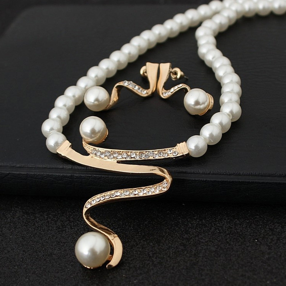 Rhinestone Faux Pearl Beaded Necklace Stud Earrings Bridal Wedding Jewelry Set Image 2
