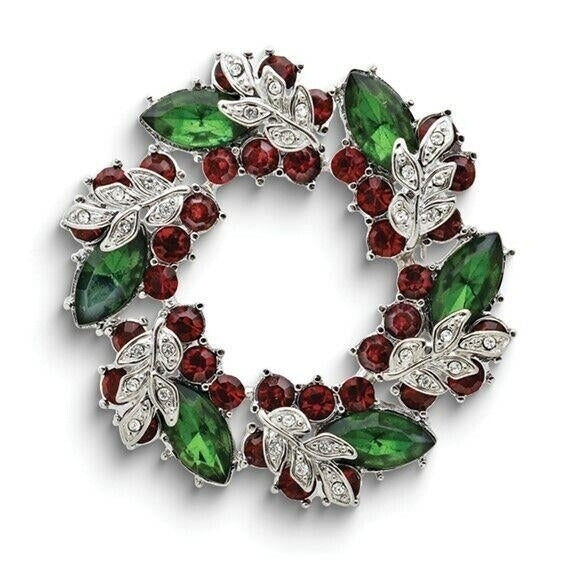 Crystal Christmas Wreath Story Pin Image 1