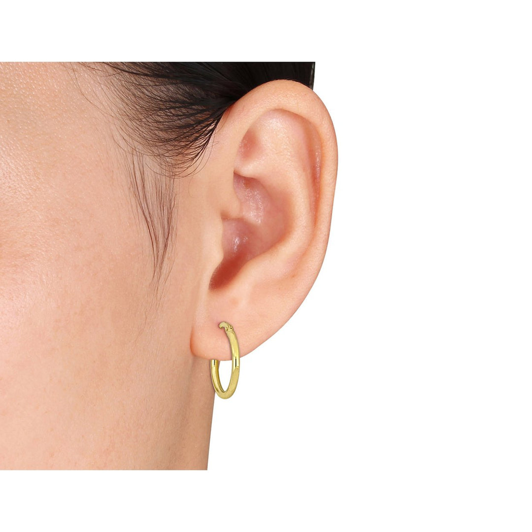 14K Yellow Gold Polished Hoop Earrings (20mm) Image 4