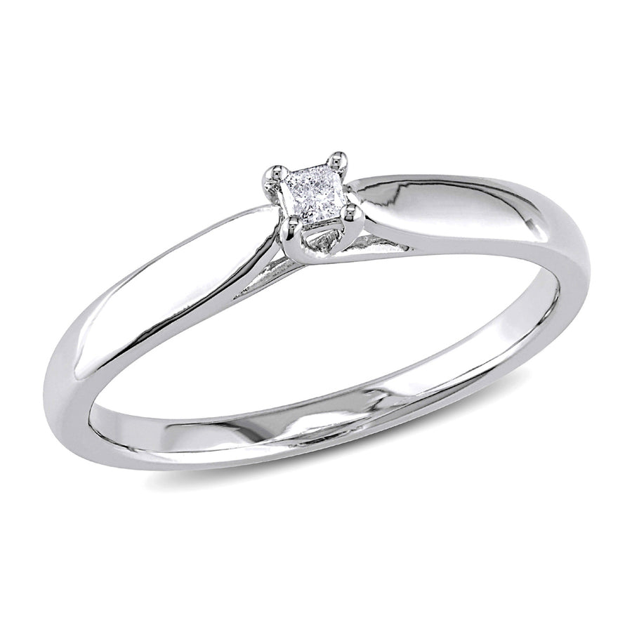 1/20 Carat (ctw) Diamond Solitaire Promise Ring in Sterling Silver Image 1