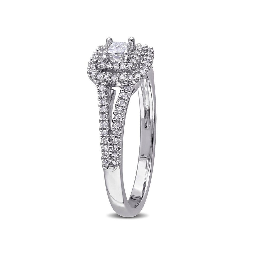 3/8 Carat (ctw) Princess Diamond Halo Ring in Sterling Silver Image 2