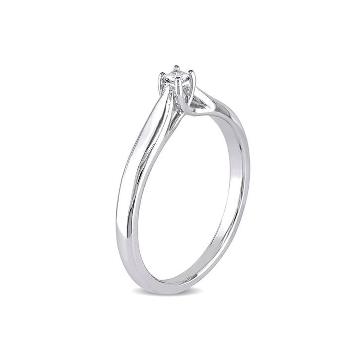 1/20 Carat (ctw) Diamond Solitaire Promise Ring in Sterling Silver Image 2