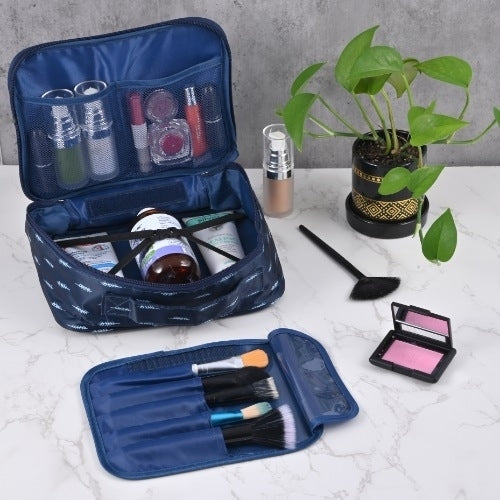 Everyday Stylish Cosmetic Organizer Bag Travel Case - 3 Colors Image 3