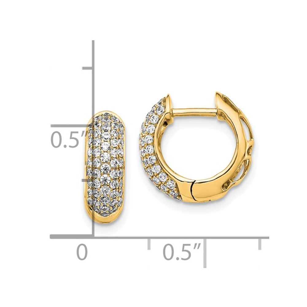 3/4 Carat (ctw) Diamond Huggie Hoop Earrings in 10K Yellow Gold Image 4
