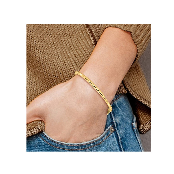 10K Yellow Gold Twisted Polished Bracelet Bangle Image 4