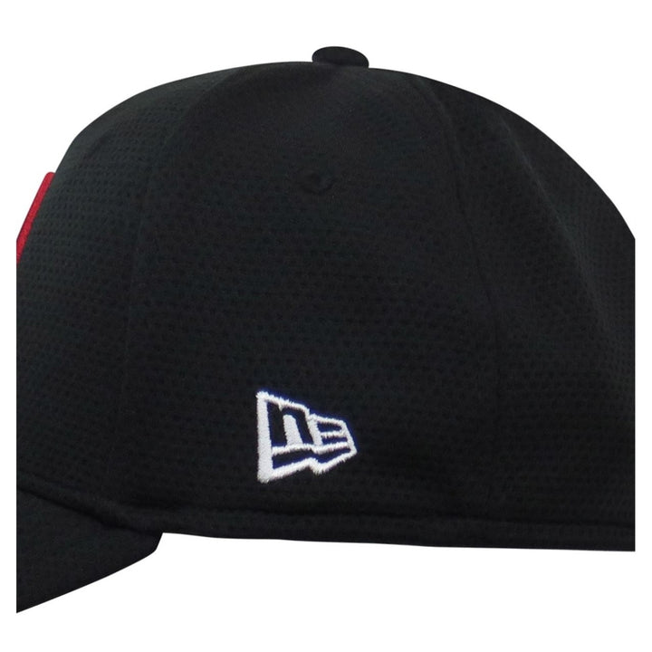 Captain America Shield Black 39Thirty Fitted Hat Image 4