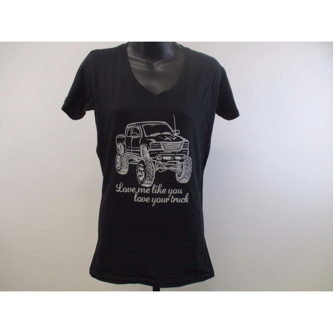 Southern Charm "Truck" Womens Size S Small Black Shirt Image 2