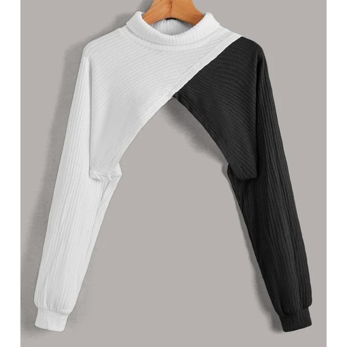 Cut And Sew Batwing Sleeve Crop Top Image 1