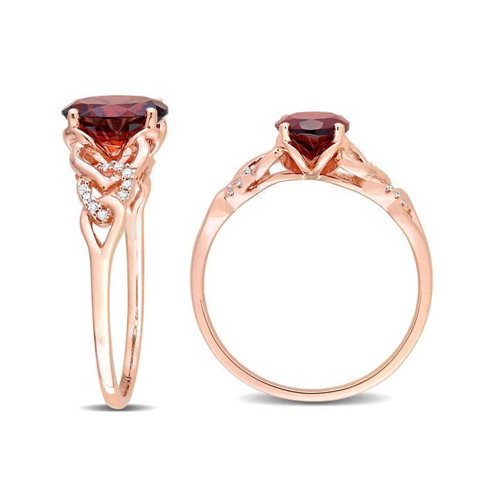 1.40 carat (ctw) Oval-Cut Garnet Ring in 10K Rose Pink Gold with Accent Diamonds Image 3