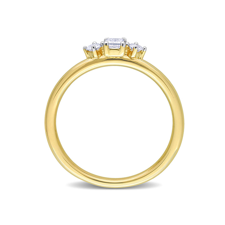 1/4 Carat (ctw I1-I2, H-I) Three-Stone Emerald-Cut Diamond Ring in 14K Yellow Gold Image 3