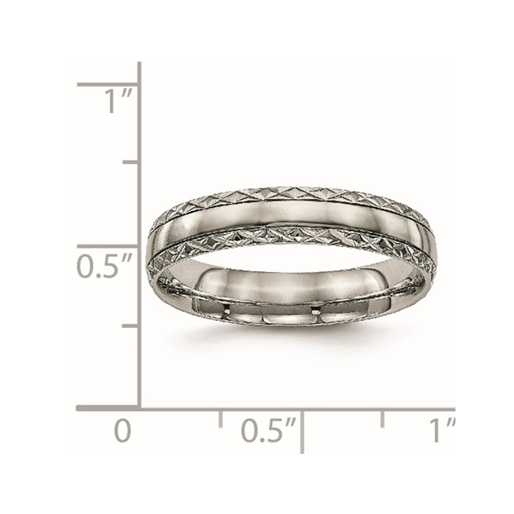 Ladies or Mens Titanium Polished Criss-Cross Grooved Band Ring (5mm) Image 4