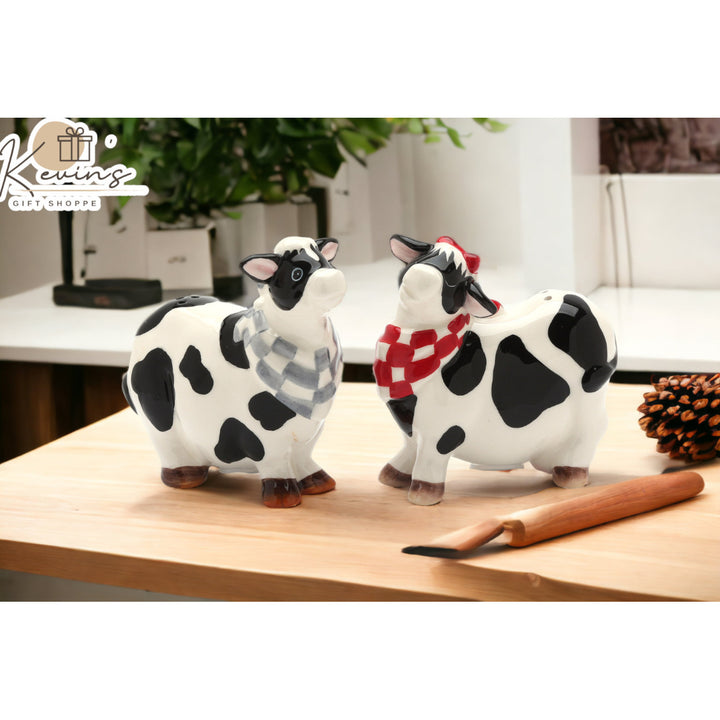 Hand Painted Ceramic Cow Salt and Pepper Shakers Gift Image 1