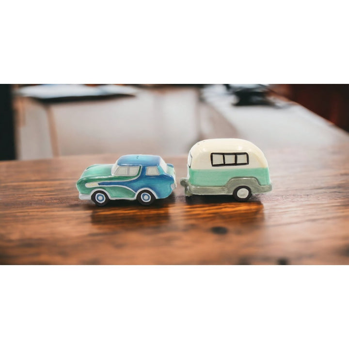 Ceramic Car and RV Salt and Pepper Shakers Image 2