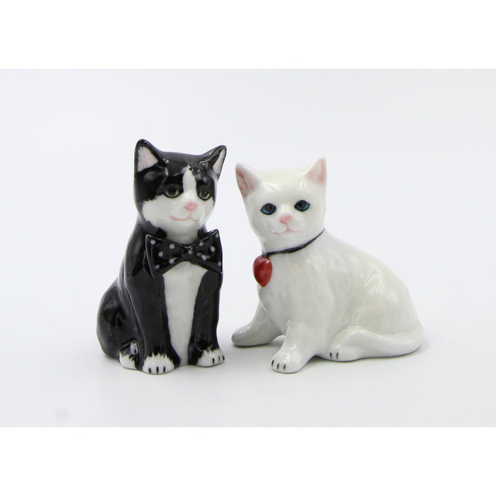 Ceramic Valentines Day Cat Couple Salt and Pepper Shakers for Image 3