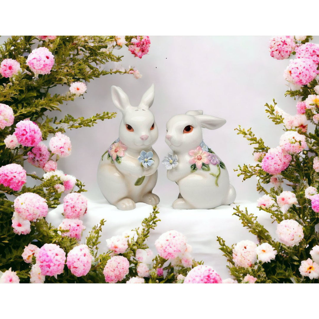 Easter Bunny Salt and Pepper Shakers Flower Design Spring Image 1